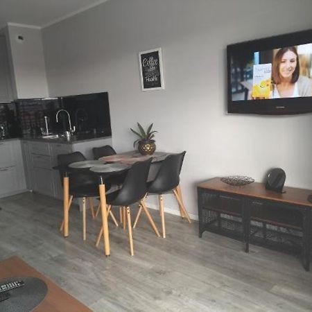 Apartament Przy Aquaparku W Redzie Rumia Exterior foto
